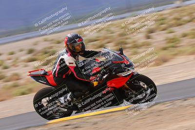 media/Sep-10-2022-SoCal Trackdays (Sat) [[a5bf35bb4a]]/Turn 9 Inside (1215pm)/